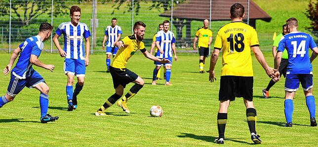 Bild 38: SV Karsau schießt sich mit 14:0 bei der Spvgg. Utzenfeld zum Titel &ndash; und wir haben Bilder!