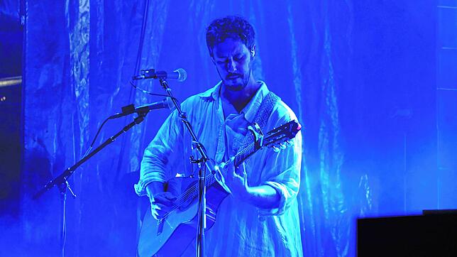 Bild 7: Alvaro Soler in Friedrichshafen: Konzert begeistert Besucher am Seeufer (Teil 2)