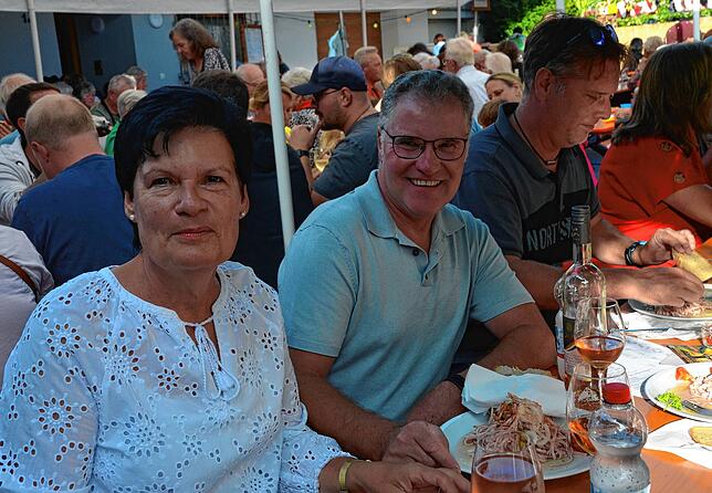 Bild 16: Feierabendhock beim Bermatinger Dorffest: Die schönsten Bilder
