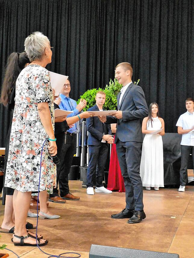 Bild 25: Bilder von der Zeugnisübergabe am Schulverbund Nellenburg Stockach &ndash; Teil 4