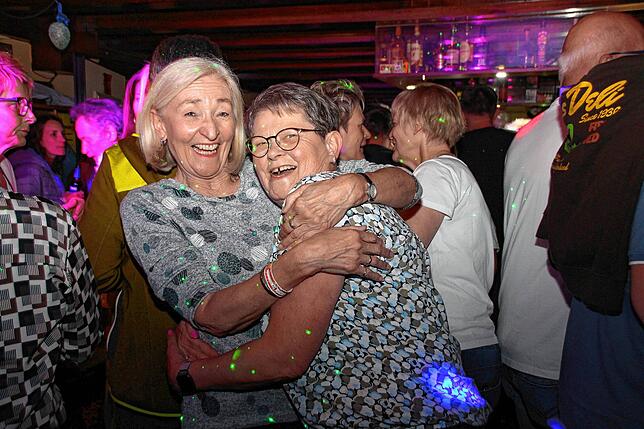 Bild 28: Die schönsten Bilder von „Meßkirch tanzt“: Ein unvergesslicher Partynacht-Moment
