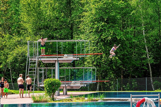 Start der Freibad-Saison im Solara in Königsfeld.