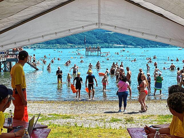 Bild 2: Bilder vom Seeschwimmen 2023 am See-Ende