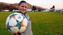 Den Ball stets im Blick: Julia Hollstein von der SG Sipplingen/Bodman-Ludwigshafen.
