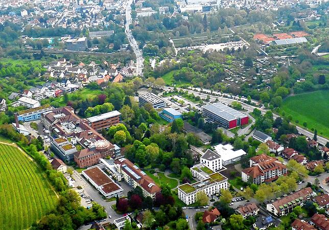 Das Hegau-Bodensee-Klinikum Singen von oben.