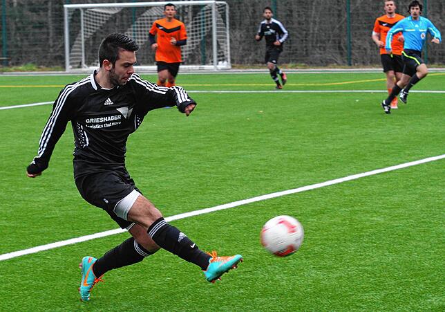Torgarant: Mit fünf Treffern auf dem Konto wechselte Sandro D&lsquo;Accurso in der Winterpause vom FC Erzingen zum späteren Meister SV ...