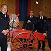 Sie stehen an der Spitze der Verbands der Freiwilligen Feuerwehren im Bodenseekreis: (von links) stellvertretender Vorsitzender Klaus ...