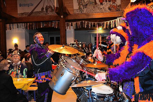 Bild 13: So feiert die Narrenzunft Bad Dürrheim einen rauschenden Ball (2)