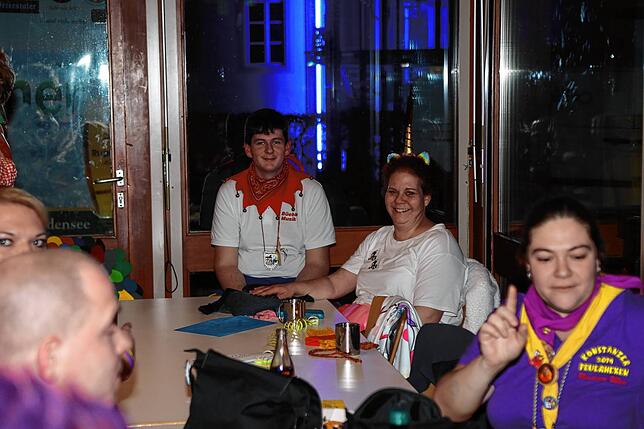 Bild 3: Partystimmung beim Seegeisterball &ndash; Teil 3