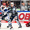 Die Wild Wings (links Sebastian Uvira) haben den vorzeitigen Einzug in die Playoffs wegen einer Niederlage gegen die Iserlohn Roosters ...