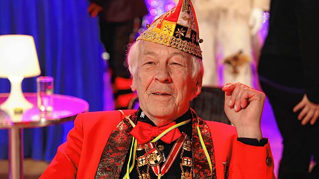 Heinz Maser vergangene Woche während der Aufzeichnung der Fernsehfasnacht im Konzil. Ein letztes Mal trat er als Programmchef auf. ...