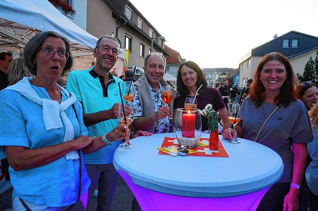 Bild 22: In acht Stunden um die Welt beim Event „Nacht der Kulturen“ in Lauchringen