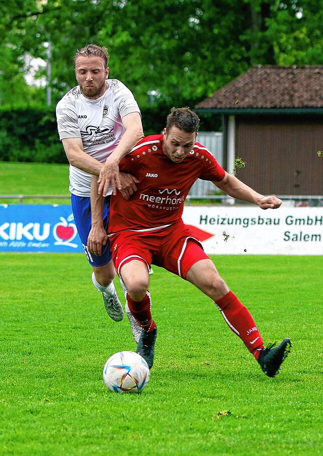 Bild 31: Souveräner 6:1-Erfolg des Tabellenführers FC RW Salem. Wir haben die besten Bilder!