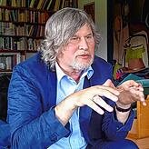 Gerhard Zahner hat sich als Schriftsteller mit Theaterstücken zu historischen Themen sowie der Krimi-Reihe „Goster“ einen ...