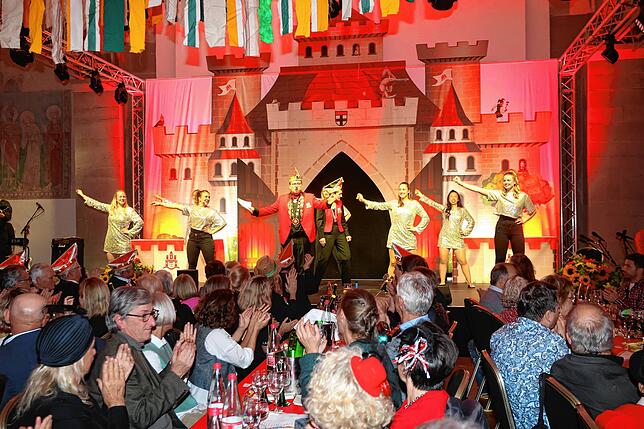 Bild 3: Ho Narro! Alle Fotos vom Fasnachtsauftakt der Narrengesellschaft Niederburg (2/2)