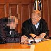Der Angeklagte vor dem Landgericht Rottweil mit seinem Verteidiger Bernhard Mußgnug.