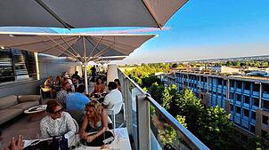 Bild : Beste Laune, bestes Wetter, bestes Essen: Bilder der Eröffnung des italienischen Restaurants Volare
