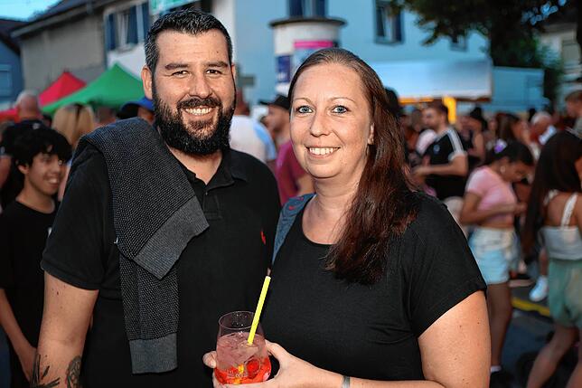Bild 6: Mitten in Wollmatingen wird gefeiert – das Dorffest 2024 lockt zahlreiche Besucher