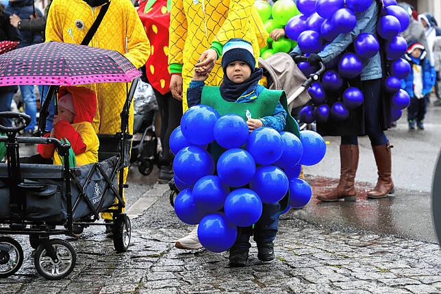 Bild 2: Fasnacht 2025: Die besten Bilder vom Schmotzigen aus Konstanz, Bodensee, Waldshut!