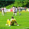 ESV-Südstern-Torhüter Nicola Schreng ist bedient: Der Türk. SV Singen feiert das 4:0.