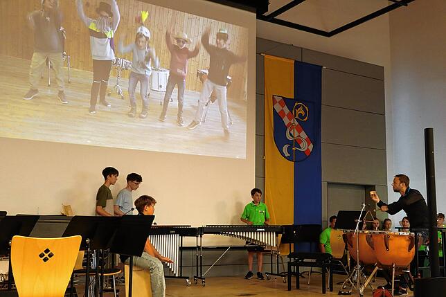Bild 10: Das Jubiläumskonzert der Musikschule Salem in Bildern
