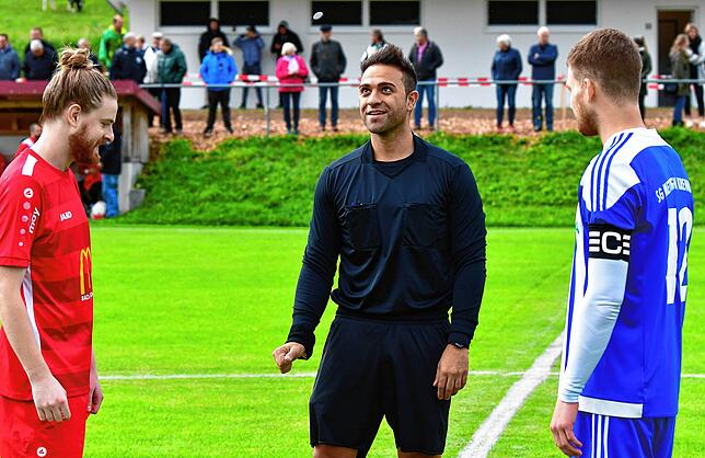 Bild 3: SG Mettingen-Krenkingen holt sich mit dem 3:1 gegen den FC Wallbach die Tabellenführung zurück &ndash; und wir haben Bilder!