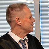 „Mein Mandant wurde nur gebeten, nach Markdorf zu fahren, es gäbe dort etwas zu erledigen“, sagte Rechtsanwalt Henning Stutz. Der ...
