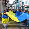 Etwa 100 Menschen waren zur Demonstration zusammengekommen und zogen durch die Radolfzeller Altstadt.