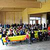 Zum Richtfest fanden viele Neugierige und Interessierte den Weg nach Geißlingen, um erstmals den Rohbau der Mehrzweckhalle Geißlingen zu ...