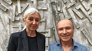 Historikerin Carmen Scheide mit Museumsleiter Rüdiger Specht. Sie haben über August Kratt geforscht.