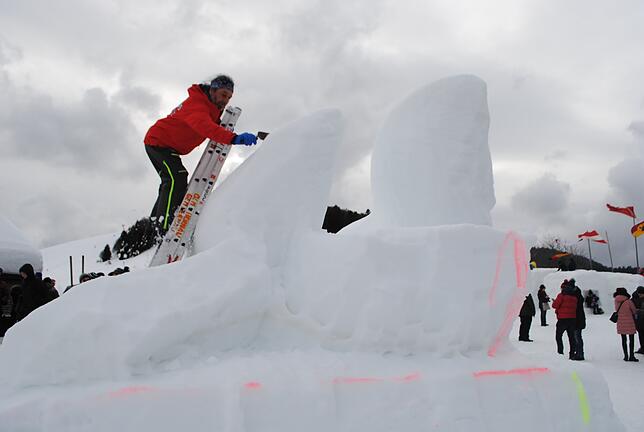 Bild 17: Schneeskulpturen-Festival in Bernau: Schauen Sie zu, wie aus Schnee Kunst wird