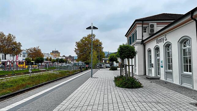 Der leere Stockacher Bahnhof am Nachmittag des ersten Streik-Tages.