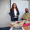 Elena Williams und Dominik Rimmele vom Stockacher Stadtarchiv haben viele Akten gewälzt, um einen Einblick in die historischen ...