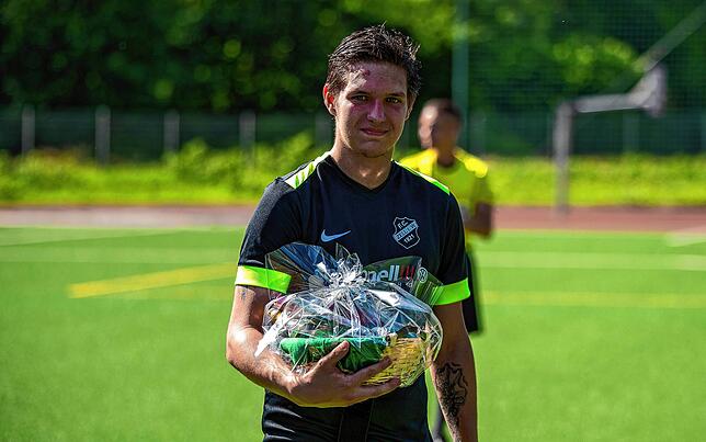 Bild 5: SG Mettingen/Krenkingen wahrt Chance auf Relegation mit 3:3 beim FC Zell &ndash; und wir haben Bilder!