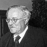 Reinhold Maier war 1946 Ministerpräsident von Württemberg-Baden. 1952 wurde er zum ersten Ministerpräsidenten des neu gegründeten ...
