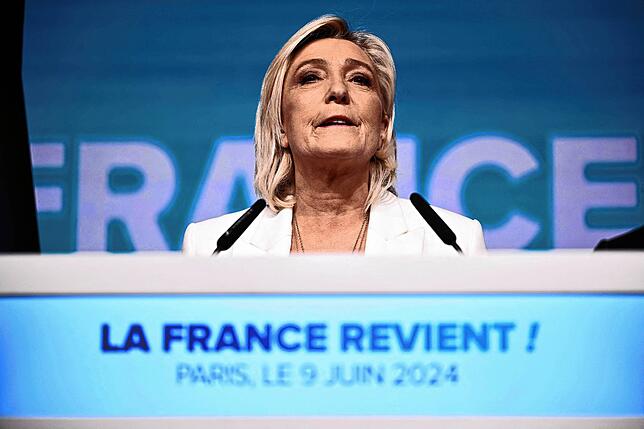 Die Vorsitzende der französischen rechtsextremen Nationalen Sammlungsbewegung (RN), Marine Le Pen
