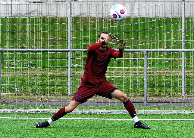 Bild 14: Spannendes Linzgauderby zwischen SC Pfullendorf II und SV Denkingen. Wir haben die besten Bilder!