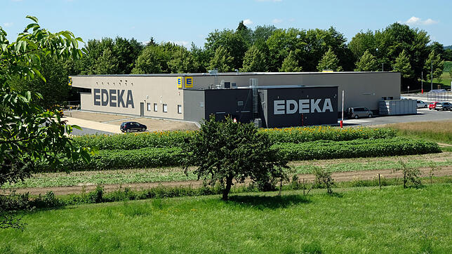 Der Countdown läuft: Im Frühjahr 2012 hatte Edeka vom Gemeinderat den Zuschlag gekommen. Nach einigen Verzögerungen können sich die ...
