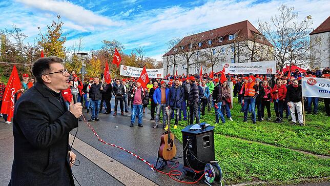 Bild 13: Bilder vom  IG-Metall-Protest für mehr Lohn