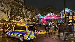 Der 14 Jahre alte Verdächtige soll einen Anschlag auf einen Kölner Weihnachtsmarkt geplant haben.