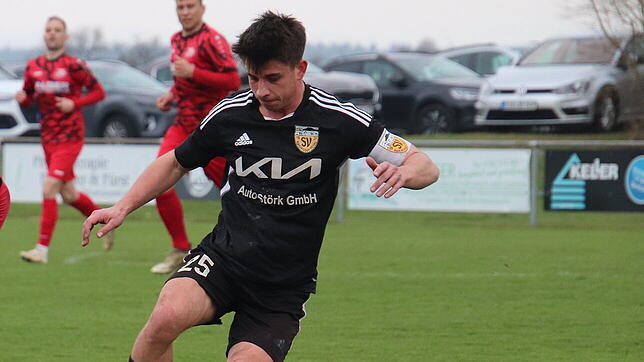 Manuel Kempter traf in der 86. Minute zum 2:0 für den SV Mühlhausen. Zum Sieg gegen den SV Deggenhausertal reichte es dennoch nicht.