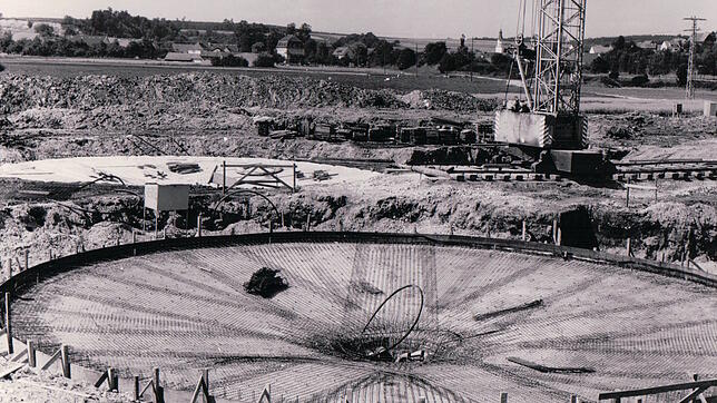 So sah der Neubau der Kläranlage im August 1978 aus. 1980 konnte sie den Betrieb aufnehmen.