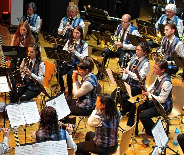 Die Wehrer Stadtmusik beim diesjährigen Osterkonzert. Fotos: Marianne Bader