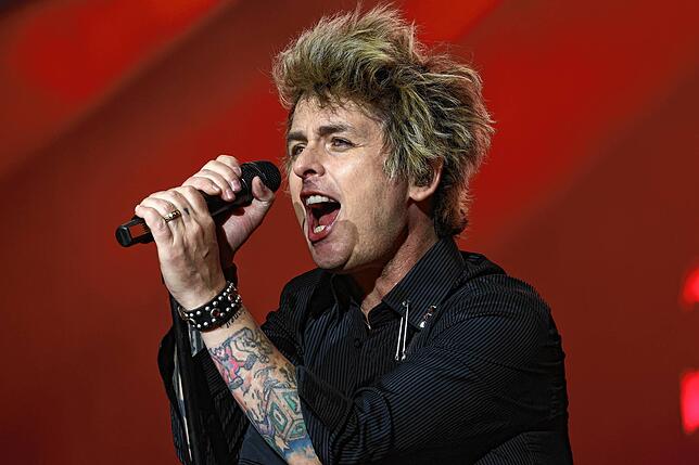 Bild 2: Green Day rocken das Southside: Der gefeierte Auftritt der US-Band in Bildern