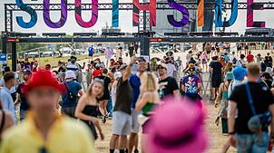 Wo gibt es Tickets für das Southside Festival 2025? Alle Infos rund um Preise und Tickets für das Festival gibt es hier.