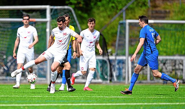 Bild 6: TuS Stetten setzt sich mit 4:2 gegen SV Jestetten durch – und wir haben Fotos!