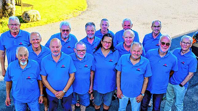 Ein gutes Team, das von Kameradschaft und Einsatzfreude geprägt ist, zeigt dieses Foto von den Mitarbeitern des Bürgerbus-Vereins. Foto: ...