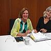 Für die IBB Informations-, Beratungs- und Beschwerdestelle sind Johanna Siebold (rechts) und Andrea Willmann (links) ehrenamtlich im ...