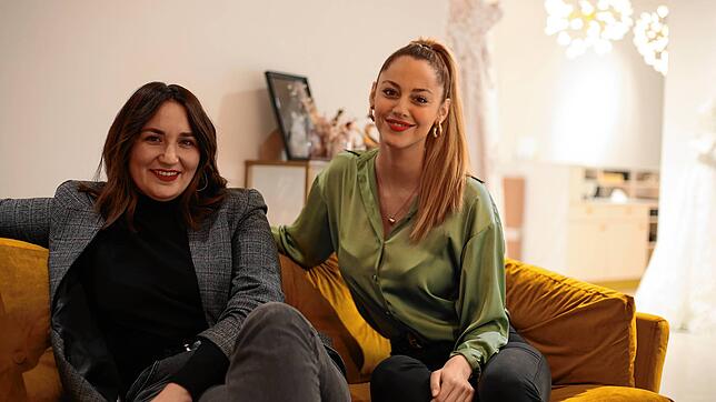 Nikol Konta (links) und Romina Auer haben im Oktober 2021 das Brautmodengeschäft &bdquo;La belle mariée&ldquo; im alten E-Werk in ...