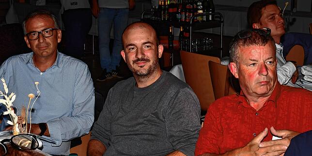 Bild 26: Schiedsrichter im Fußballbezirk Hochrhein feiern ihren 100. Geburtstag